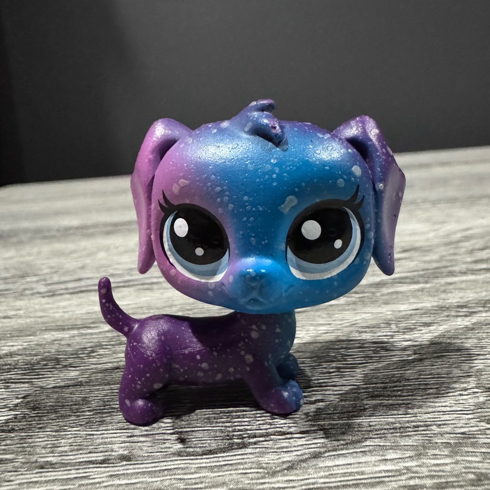 Littlest Pet Shop |  #3-31: Cosmic Pounce Dachshund: Planemo - Toy Figure